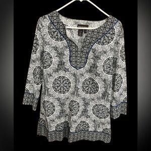 Dana Bachman long sleeve cotton and spandex tunic. Just so classic & beautiful.